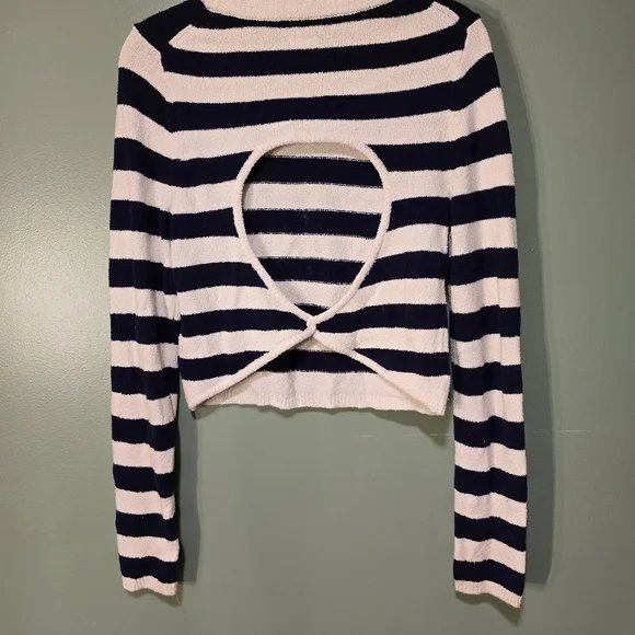 Aeire Striped Navy and White Sweater with open back - Picture 4 of 10